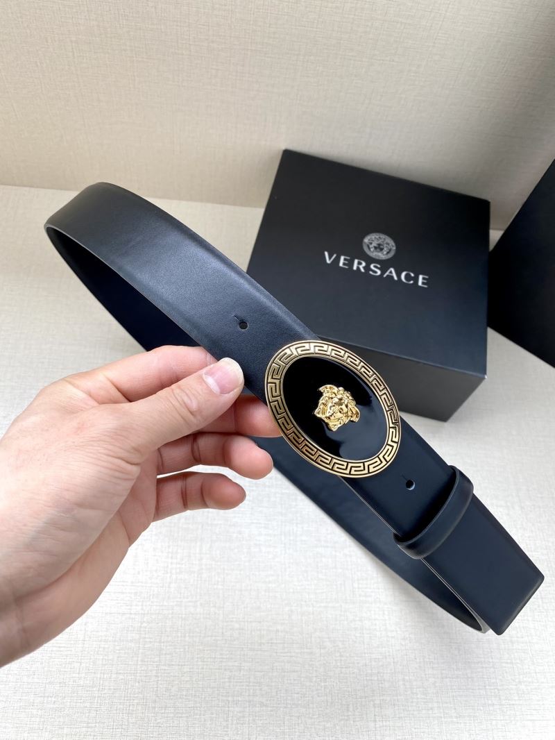 VERSACE